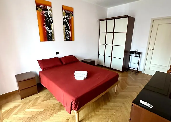 Casa Principi D'acaja - Vicino Stazione E Metro Турин